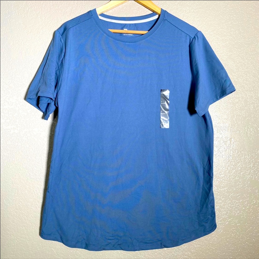 Men’s Large * Sports Tee * NWT